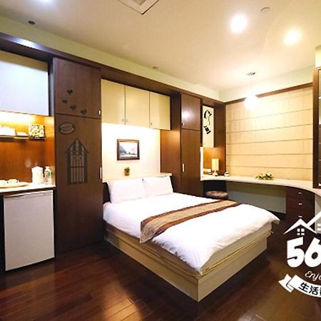 85 Happy Holiday Hotel เกาสง ภายนอก รูปภาพ