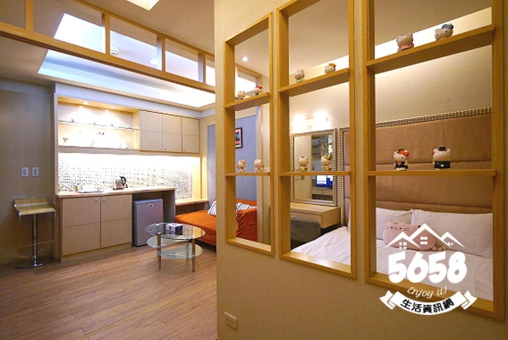 85 Happy Holiday Hotel เกาสง ภายนอก รูปภาพ