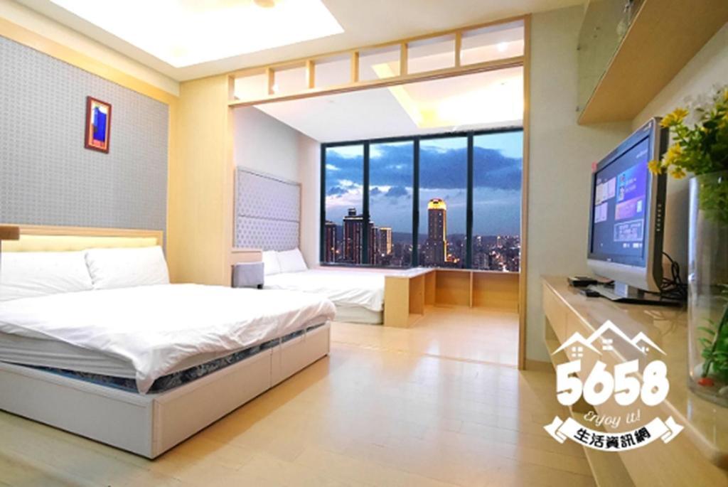 85 Happy Holiday Hotel เกาสง ภายนอก รูปภาพ