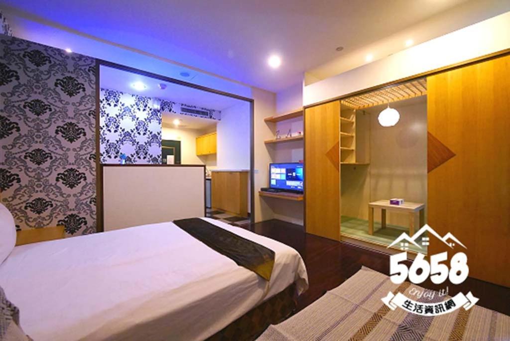 85 Happy Holiday Hotel เกาสง ภายนอก รูปภาพ